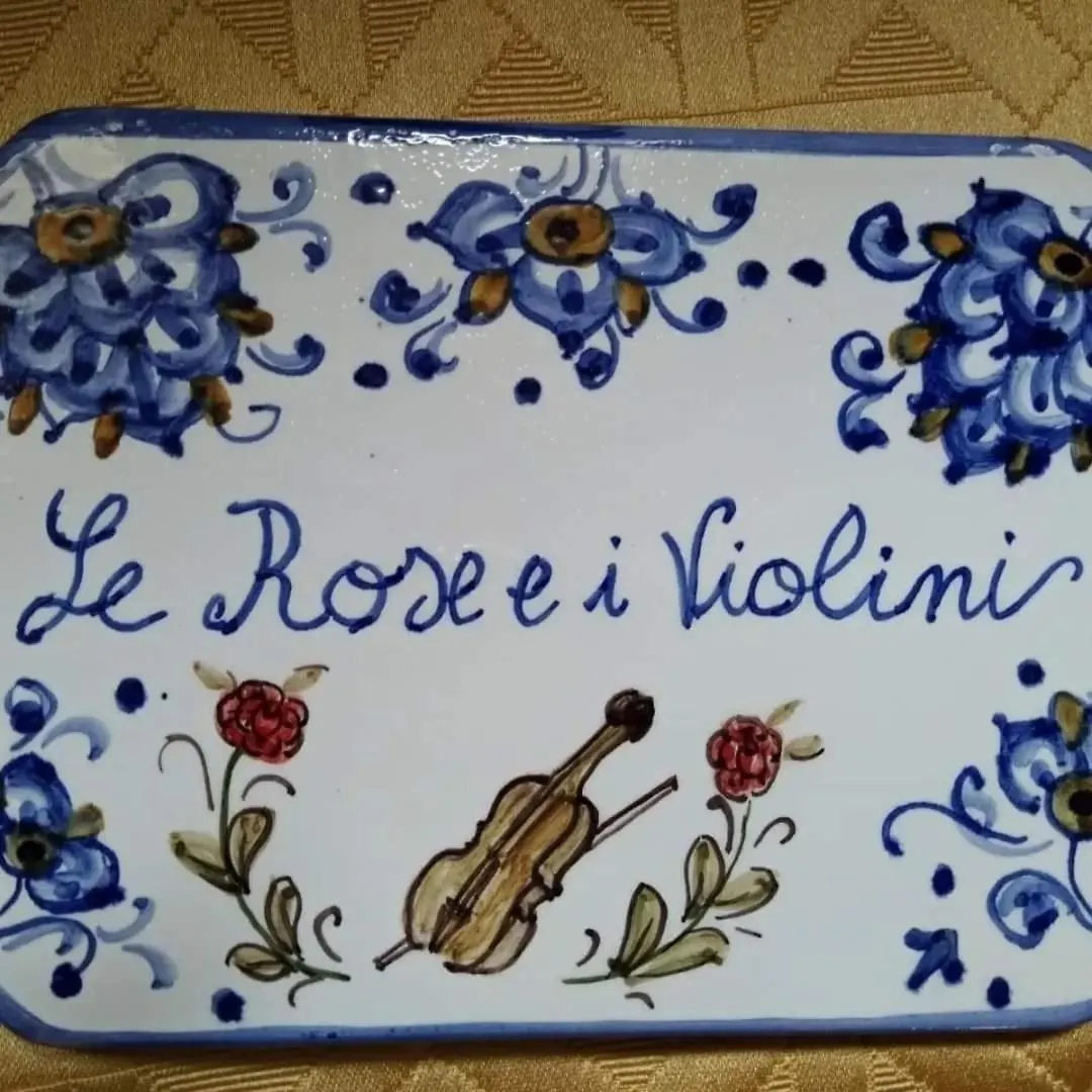 Le Rose E I Violini Villa Canneto
